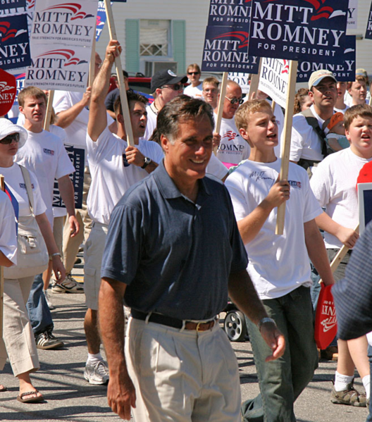 Mitt Romney surrounded by supporters during the Milford Labor Day parade. Milford, NH. September 03, 2007 at 14:03.  Author: Dave Delay. Permission is granted to copy, distribute and/or modify this document under the terms of the GNU Free Documentation License, Version 1.2 or any later version published by the Free Software Foundation; with no Invariant Sections, no Front-Cover Texts, and no Back-Cover Texts. A copy of the license is included in the section entitled "GNU Free Documentation License".